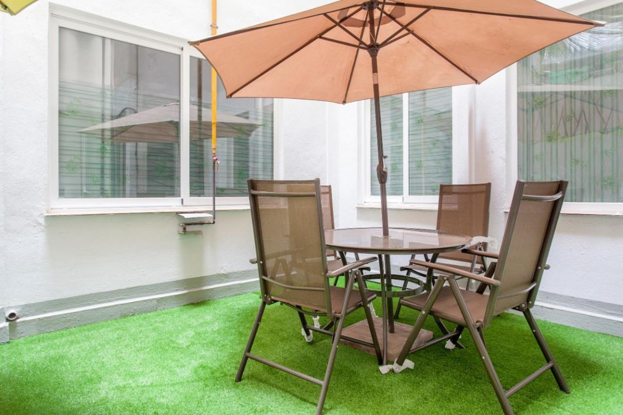 Отель Mini Apartamento Centrico Con Zonas Compartidas Валенсия Экстерьер фото